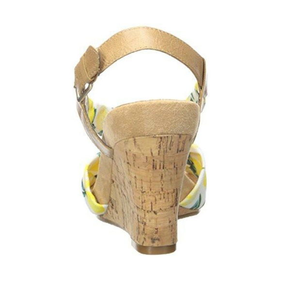 COPY - Aerosoles Plush Pillow Wedge Sandal, US 8 - Picture 3 of 5